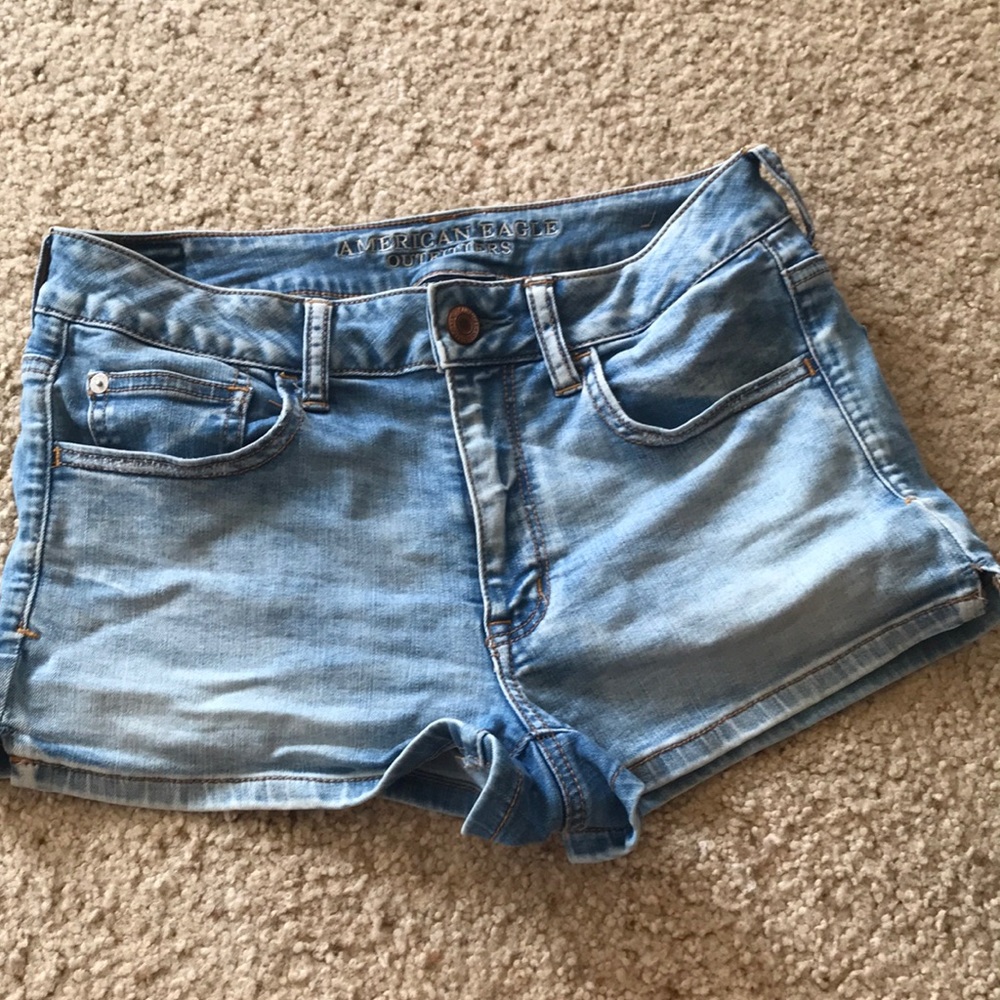 AE shorts
